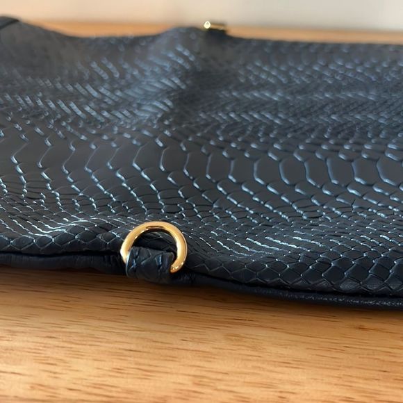 Gigi New York Rachel Fold Over Clutch Navy Blue - Picture 7 of 13